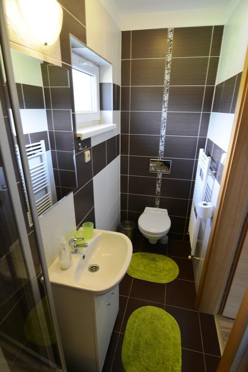 Villa Gold Nova Lesna Phòng bức ảnh